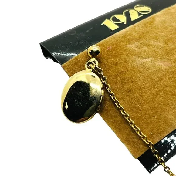 Chatelaine Locket Brooch Pin Vintage 1928 Womens Gold Tone Round Link Chain Mini - Picture 4 of 13